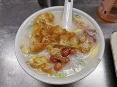 一品艇仔粥-银记肠粉店(北京路店)
