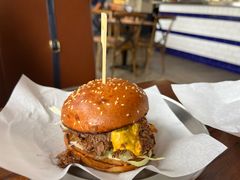 -Ribs & Burgers The Rocks
