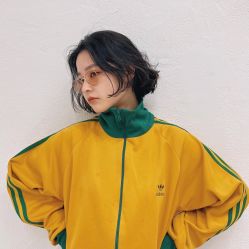 -变画·发型STUDIO