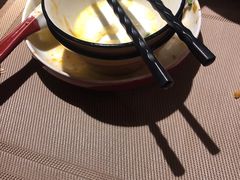 -湘西小馆(滨河路店)