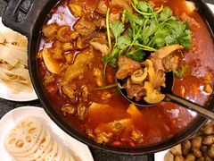 筋头巴脑火锅-湘肠香火锅店(团结湖店)
