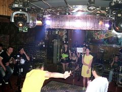 -长沙猫歌音乐餐厅(湖南女子大学店)