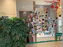 -瑞尔齿科(上海长风大悦城店)