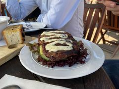 -Bully Hayes Restaurant & Bar