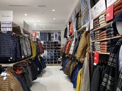 -优衣库(广州天河领展广场店)