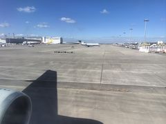 -关西国际机场直营免税店
