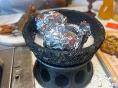 -小董哥烤串·爆汁大油边(故宫店)