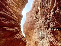 -天山神秘大峡谷