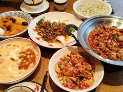 -八碗湘长沙市井菜(坡子街店)