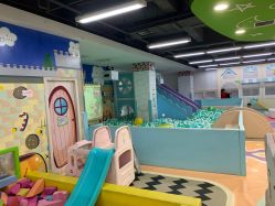 -孩子王童乐园(成都海滨城店)