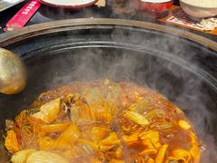 -刘淑芬·活鱼铁锅炖(北京首店)