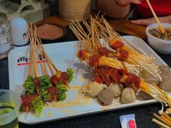 -两三事小郡肝串串香火锅(桂庙店)