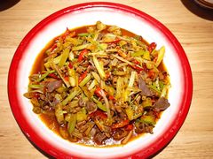 -思博半步颠小酒馆(梦时代店)