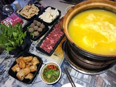 -捞围鲜·港式打边炉(海阳路店)