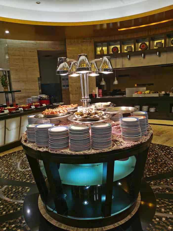 长富宫饭店兰花台牛排荟·中西日自助餐-"咖啡和点心都很棒哒!