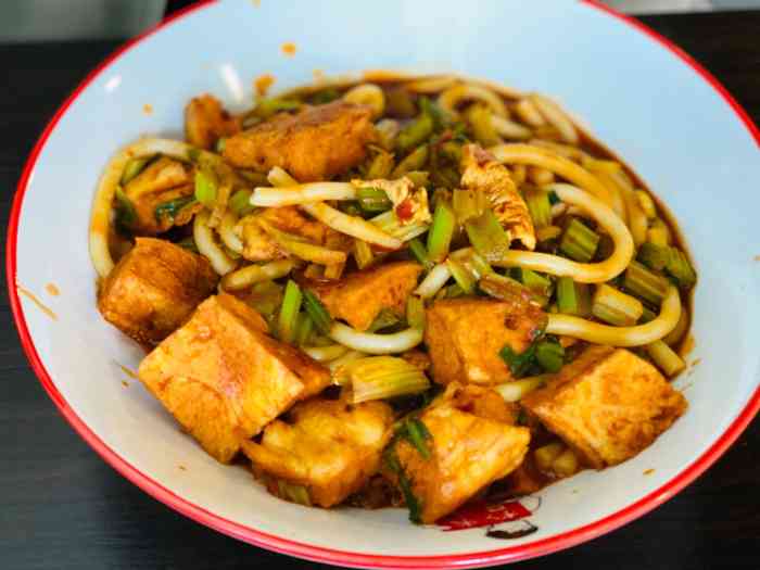 米字格米粉(新源店)-"「鸡肉酸菜炒米粉」一如既往地点了鸡肉酸菜.