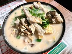 豚骨上汤小锅米线-肥汁米蘭香港米线(宁波路总店)