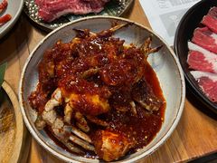 月梅酱辣蟹-草家酱蟹炭火烤肉店(珲春南路一店)