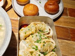 -蜜桃餐厅·伴山(湖滨商业街店)