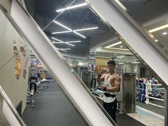 -美航国际健身(北京华联店)