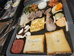 -火炉火自助餐(朝阳大悦城店)