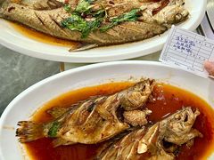 -丹水桥地锅鱼·翘嘴鲌·地方特色全鱼宴(丹江口大坝店)