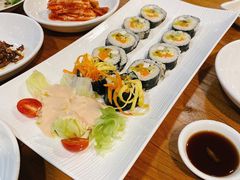 传统紫菜包饭-紫霞门韩国料理烤肉(深南东路店)