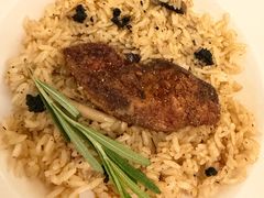 黑松露香煎鹅肝意饭-沏点Trattoria意大利餐厅(新街口店)