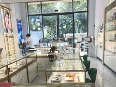 -世纪大明眼镜·林德伯格·蔡司官方授权店(武昌旗舰店)