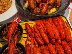 -肥肥虾庄·金牌油焖大虾(汉口城市广场店)
