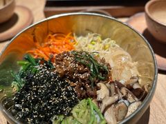 -KimPro 辛普乐概念韩餐