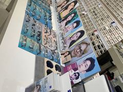 -诺柯视眼镜-蔡司依视路官方工厂店(淞南一店)