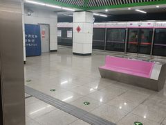 -朱辛庄(地铁站)
