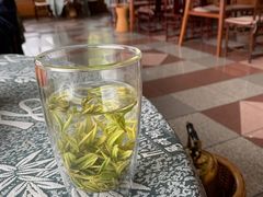 -湖畔居茶楼(湖滨店)
