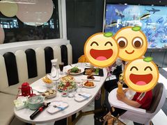 -布鲁豪斯亲子欢乐家庭餐厅