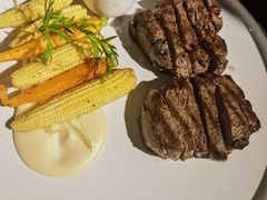 -MARU玛露音乐餐厅(前滩世贸店)