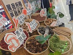 -刘一手重庆火锅(万达广场颍泉店)