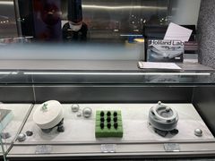-好利来(上海虹桥新天地Lab主题店)