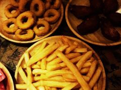 -Helens海伦司小酒馆(津湾广场店)