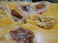-黄毛鸭脖(汉阳总店)