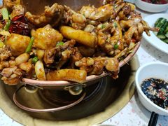 -老佛爷铜炉蛙锅(挂绿店)