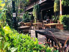 -Phensiri Thai Restaurant