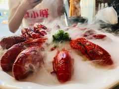-沪小胖小龙虾(淮海中路旗舰店)