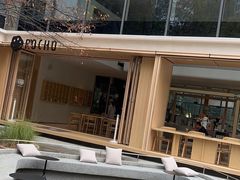 -ROCHO(仁恒江湾城店)
