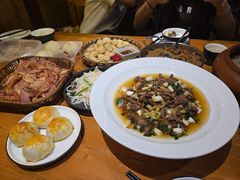 -老滇山寨•云南特色菜•地方菜•民族风情歌舞表演(金碧店)