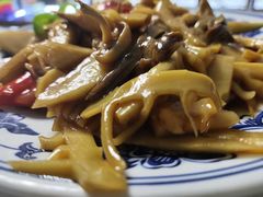 -天天向上素食餐厅(五台山店)