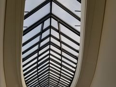 -上海滴水湖皇冠假日酒店