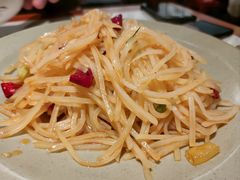 -蜀香格格•剁椒鱼头(龙西店)