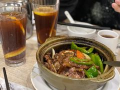 牛仔骨煲-尝囍煲仔小菜