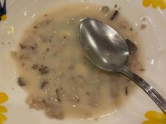 -萨莉亚意式餐厅(新洲家乐福店)